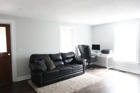 2233 4th Line, ON L0L 1K0