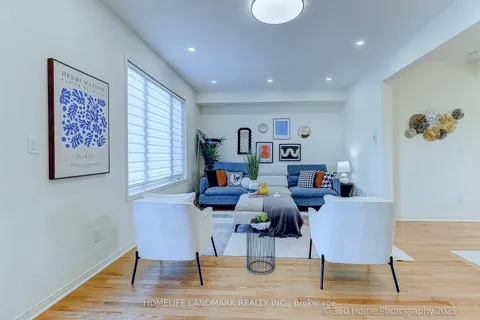 14 Hartney Drive, ON L4S 0J8