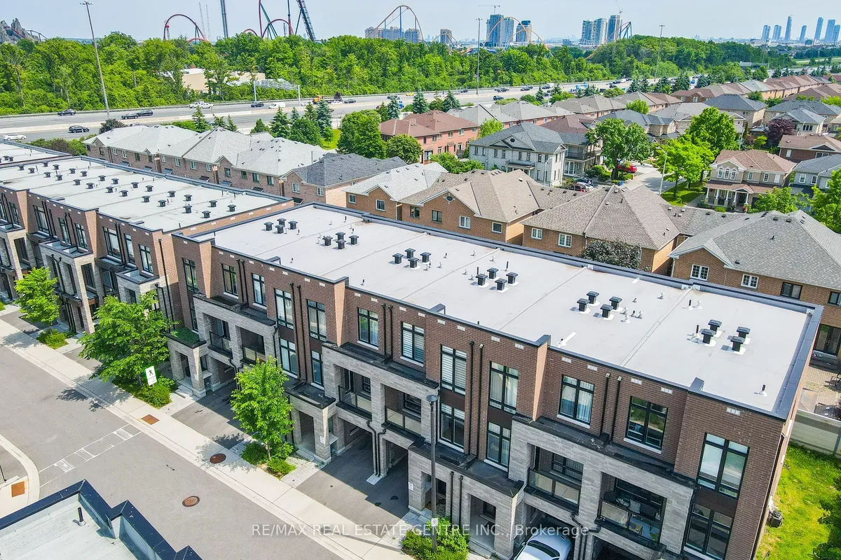 53 Benoit Street, ON L4H 4R3