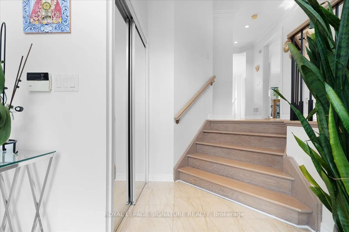 12 Pietro Drive, ON L6A 3K5