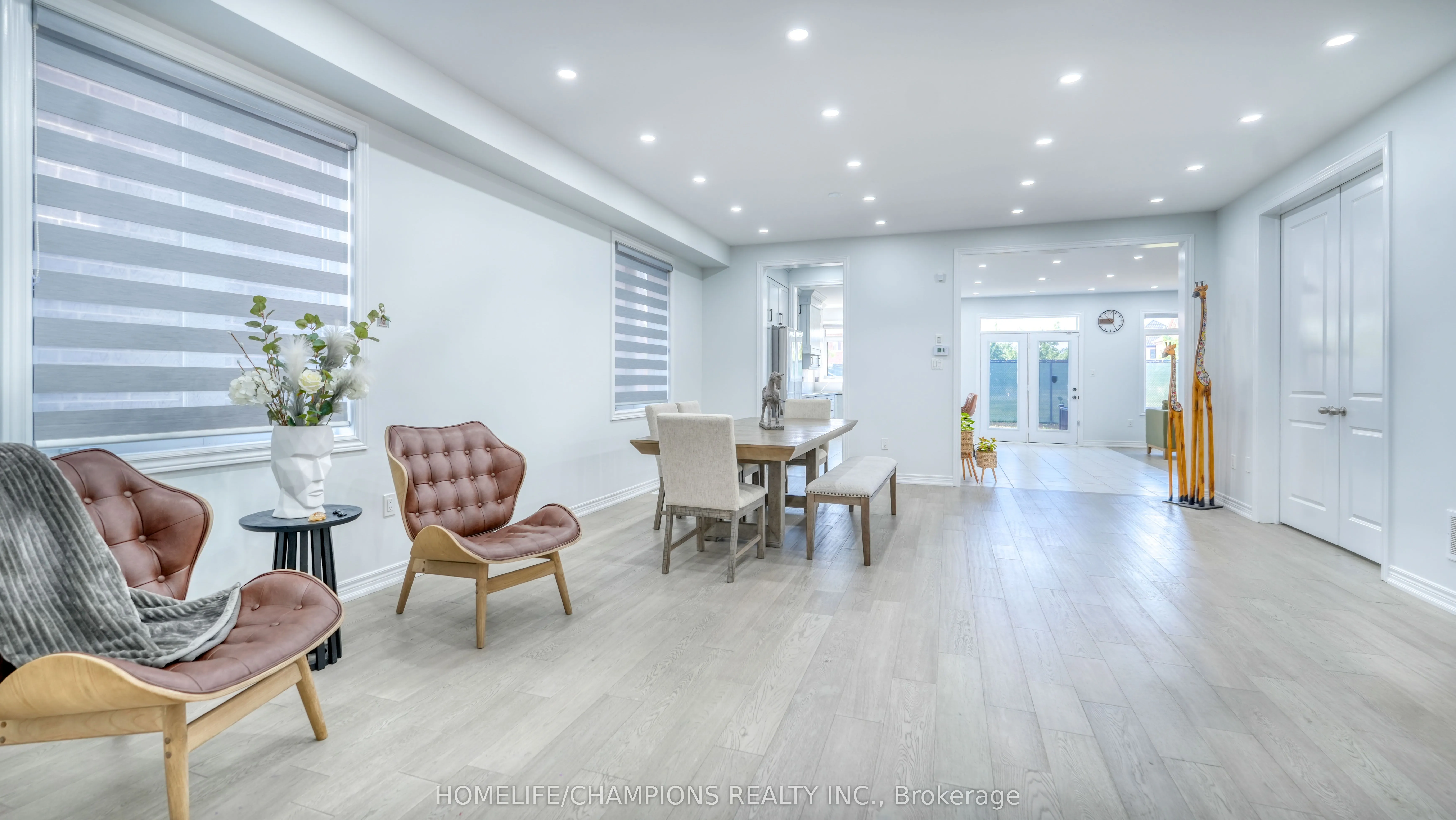 148 Wesmina Avenue, ON L4A 4W5