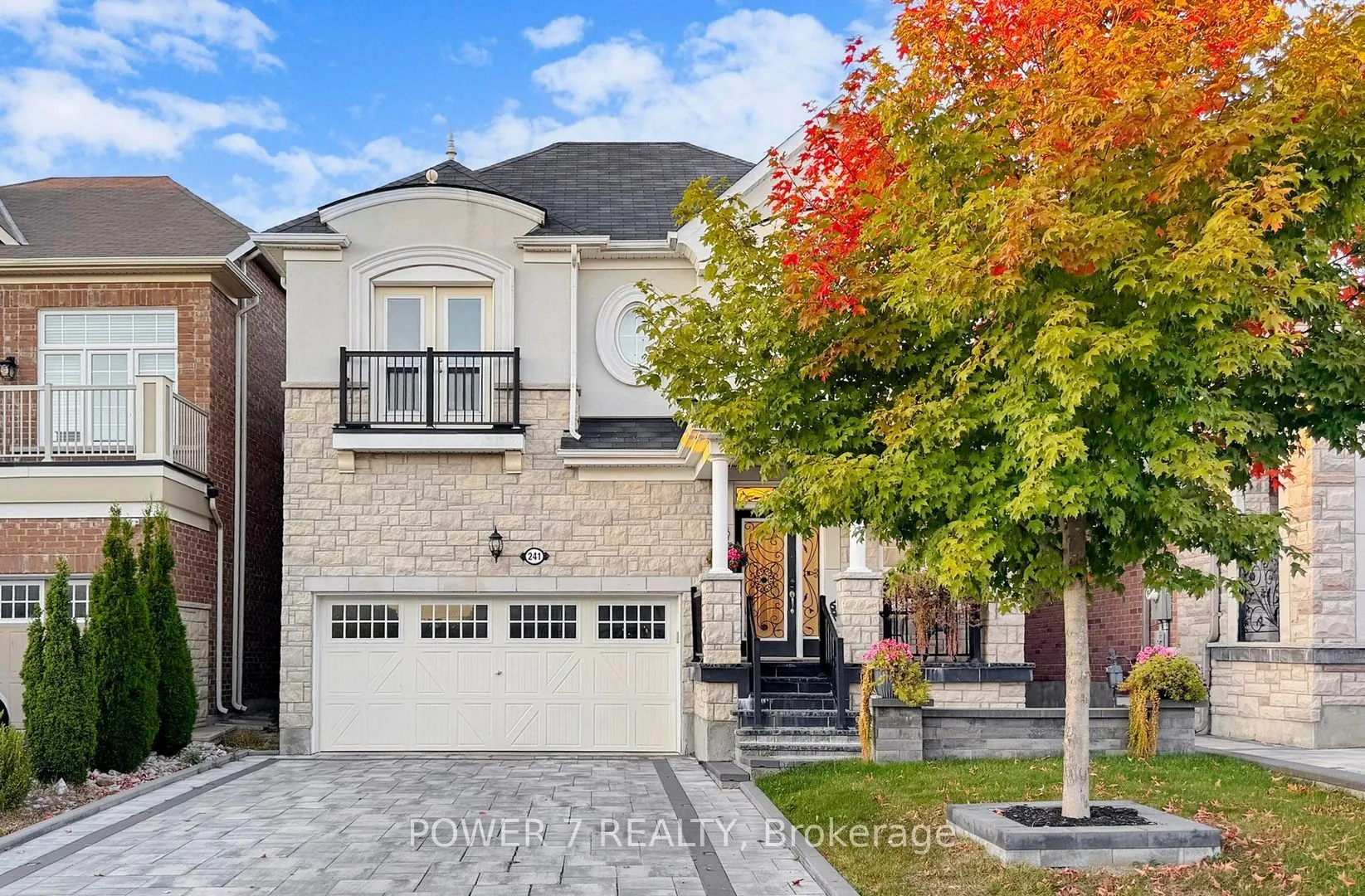 241 Degraaf Crescent, ON L4G 0X1