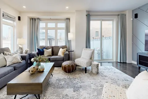 19 Denarius Crescent, ON L4E 0Y9