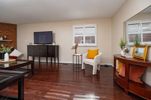 7 Delancey Crescent, ON L3P 7C9