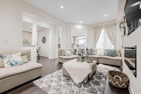 1352 Blackmore Street, ON L9S 0P2