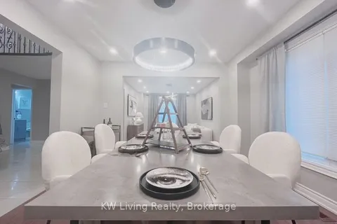 38 Coledale Road, ON L3R 7W9