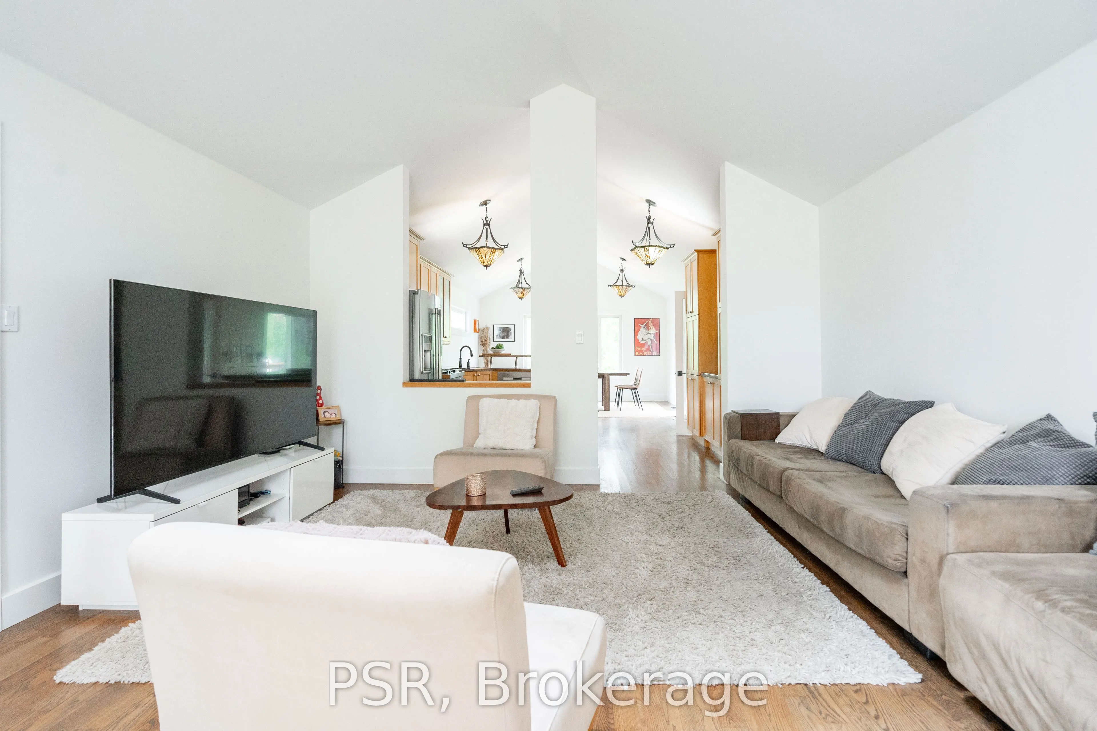 1694 Edgewood Avenue, ON L9S 4M3