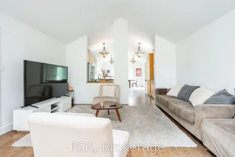 1694 Edgewood Avenue, ON L9S 4M3