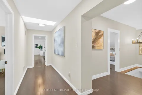 14537 Woodbine Avenue, ON L4A 2E2