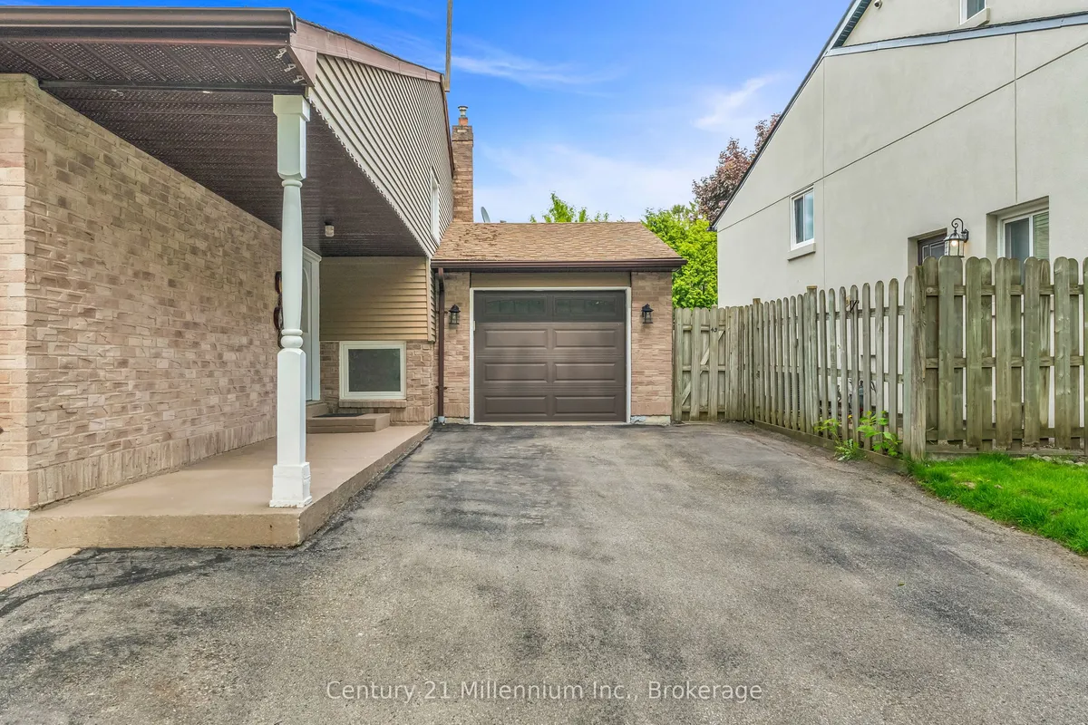 43 Stoddart Drive, ON L4G 2G2