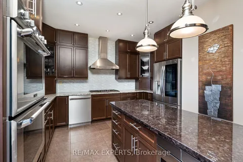 2071 Gibson Street, ON L9S 4B7