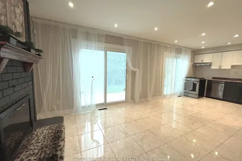 71 Covent Crescent, ON L4G 6R1