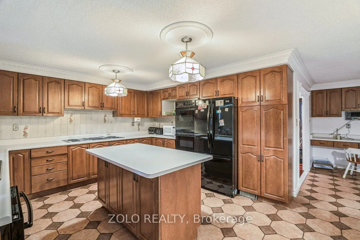 95 Pemberton Road, ON L4C 3T6