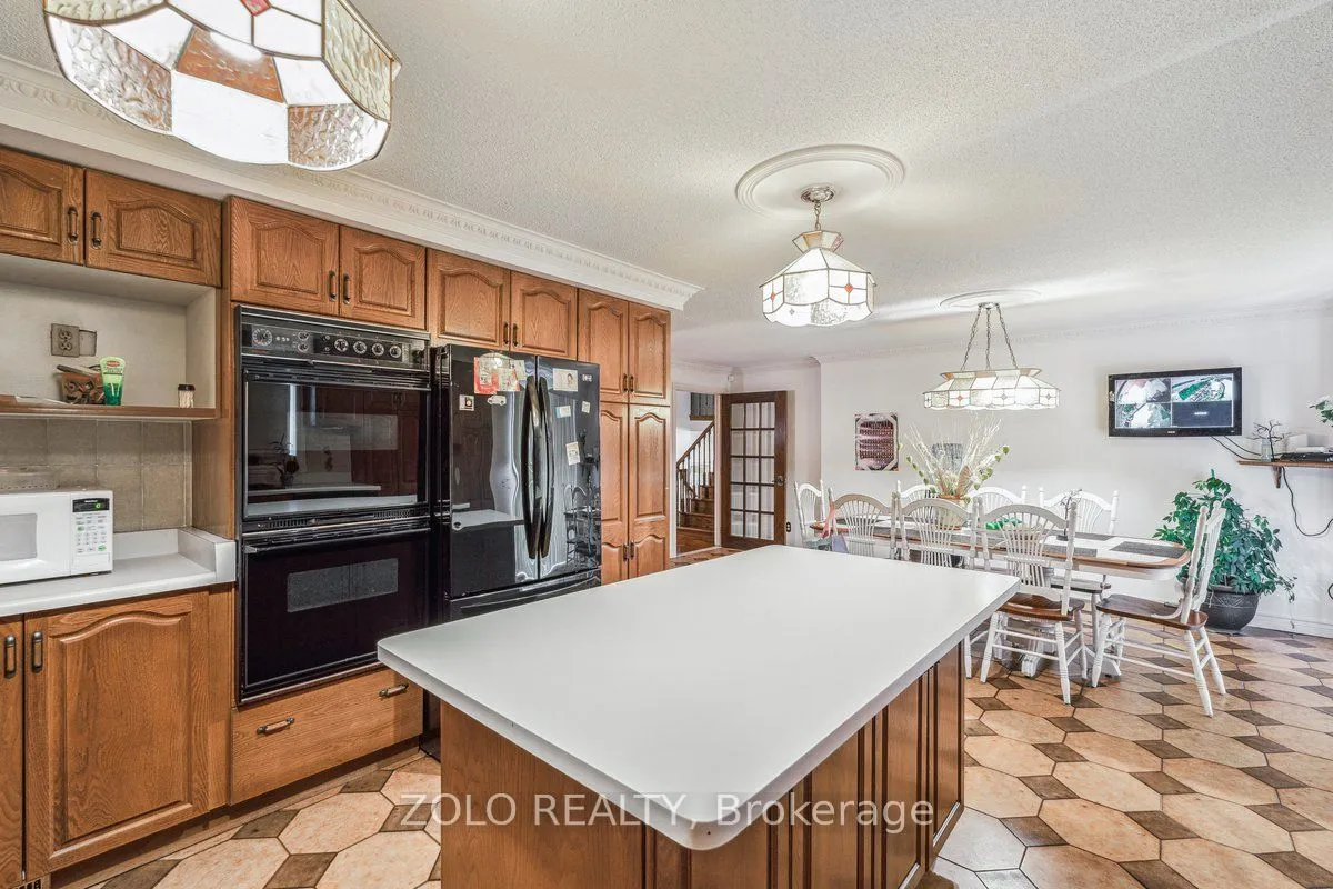 95 Pemberton Road, ON L4C 3T6