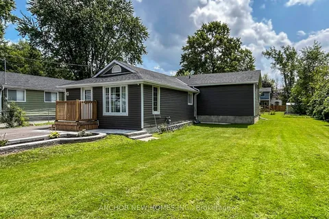 193 Ways Bay Drive, ON L4P 2M6