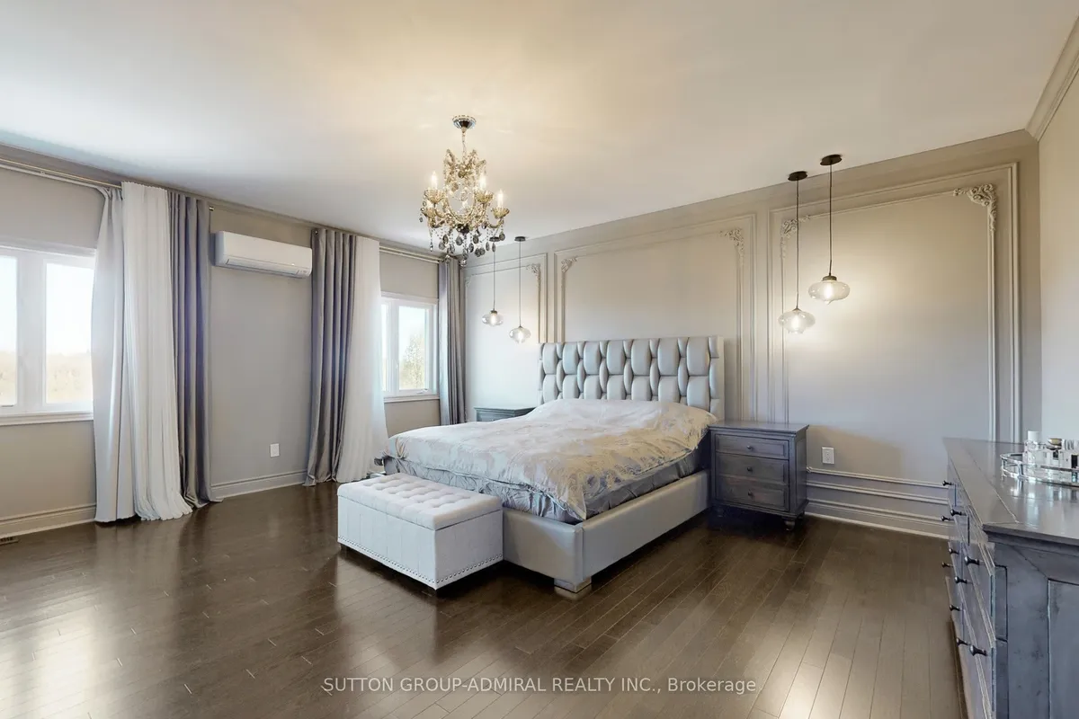 37 Cedarpoint Court, ON L6A 4P7