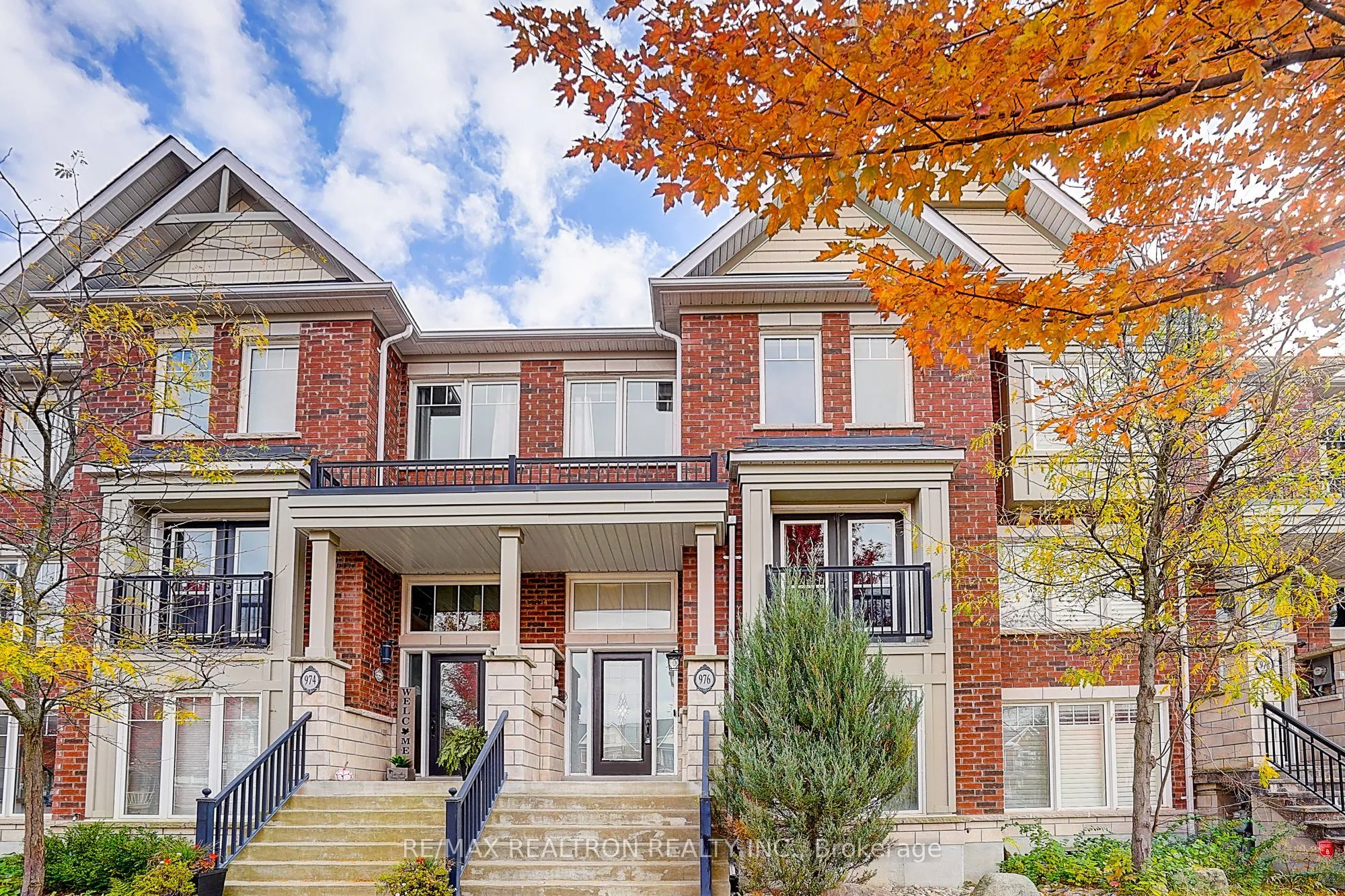 976 Millard Street, ON L4A 0T2