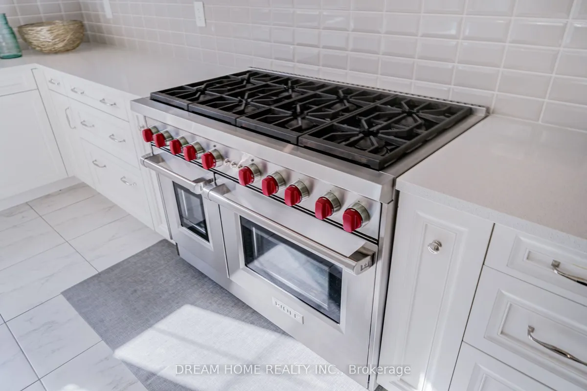 140 Lady Jessica Drive, ON L6A 4Z7