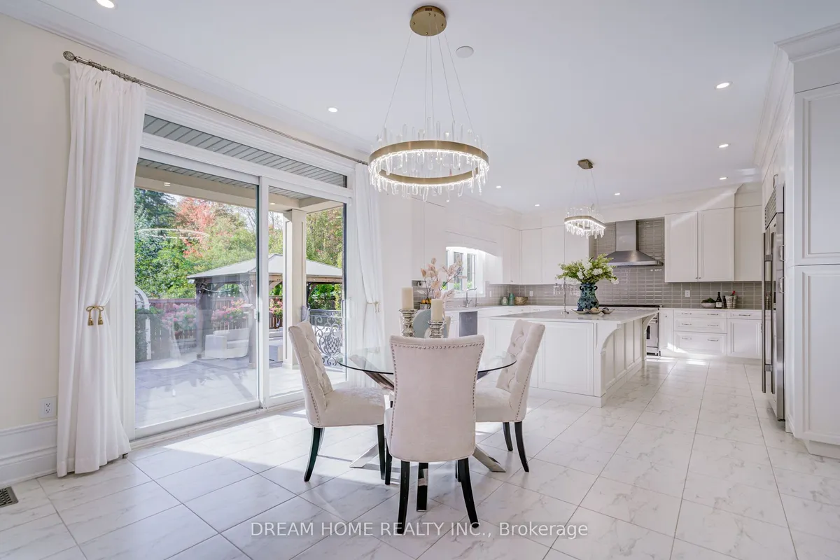 140 Lady Jessica Drive, ON L6A 4Z7