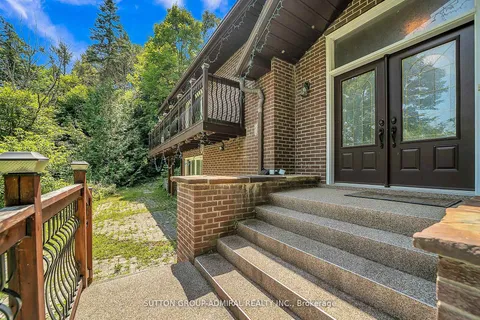 19246 Warden Avenue, ON L0G 1R0