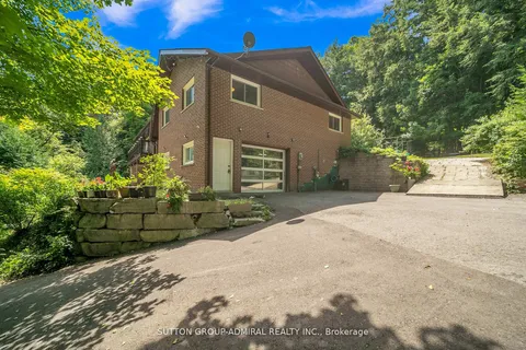 19246 Warden Avenue, ON L0G 1R0