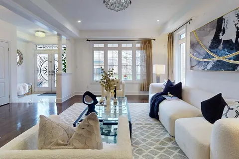 1062 Blackhall Crescent, ON L3X 0B3