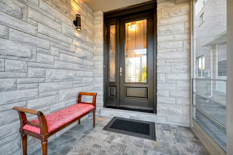 11 Cameo Drive, ON L4S 2C3