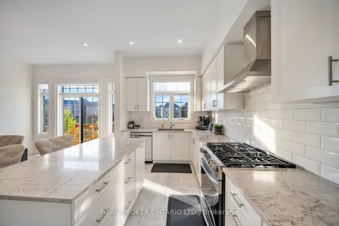 58 Meadow Vista Crescent, ON L9N 0T4