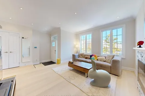 5 Point Pelee Lane, ON L4S 0G4