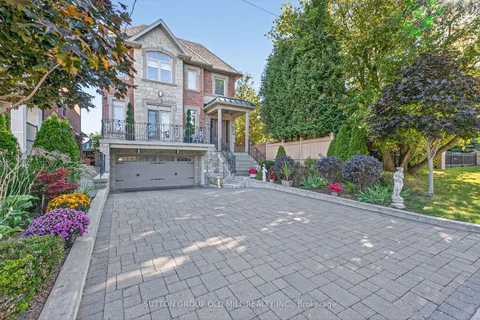 7 Cousins Drive, ON L4G 1B2