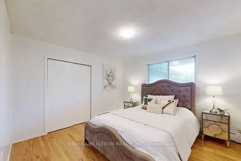 20201 Yonge Street, ON L9N 1B1