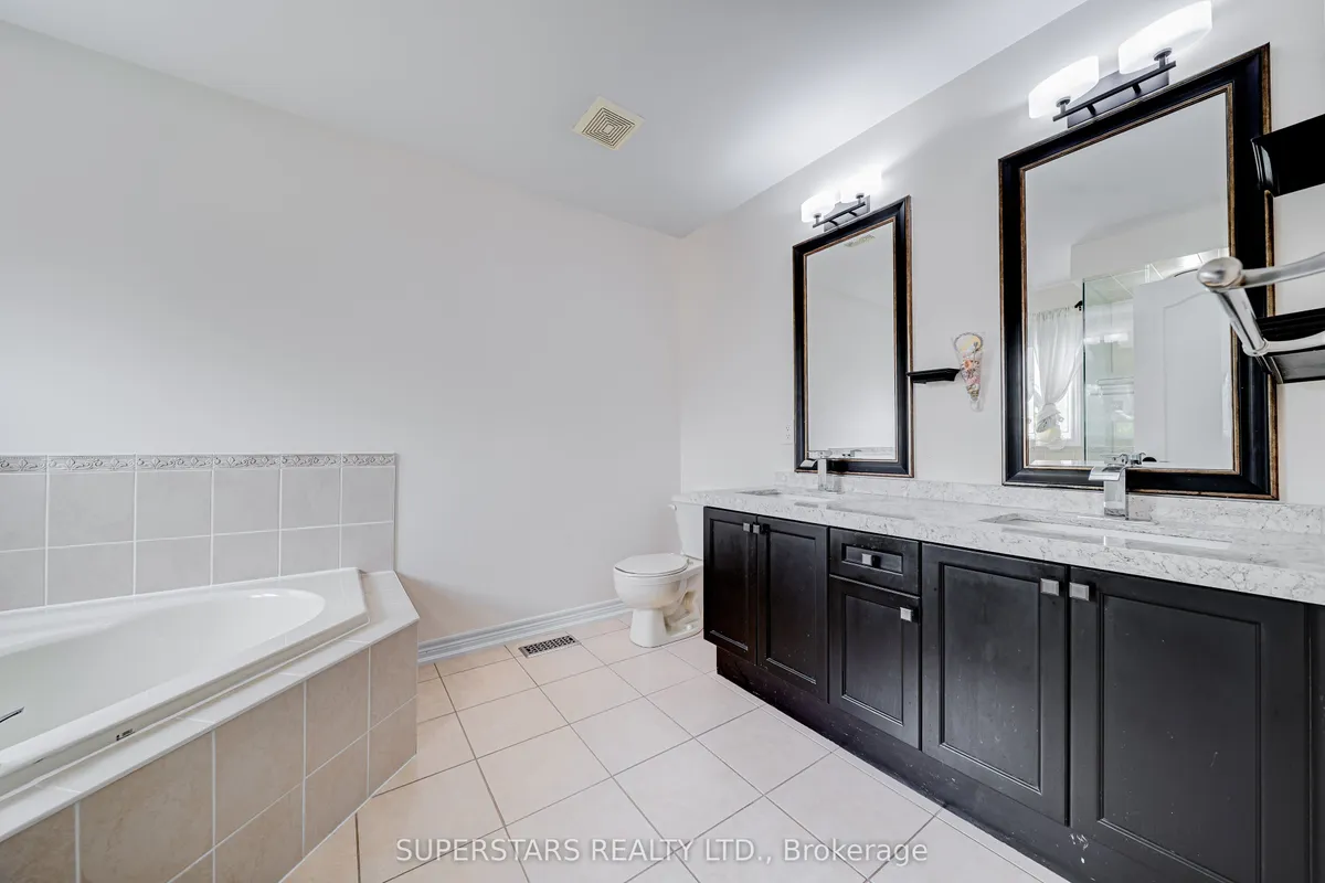 106 White Beach Crescent, ON L6A 0R2