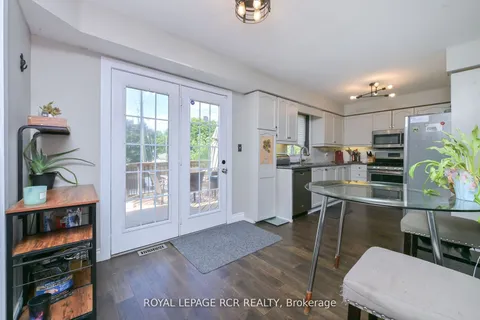 22 Coburn Crescent, ON L0G 1A0