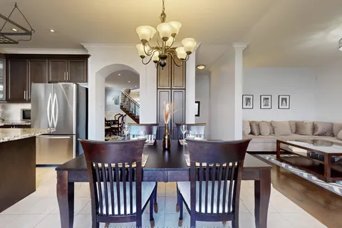 26 Manley Avenue, ON L4A 0C5