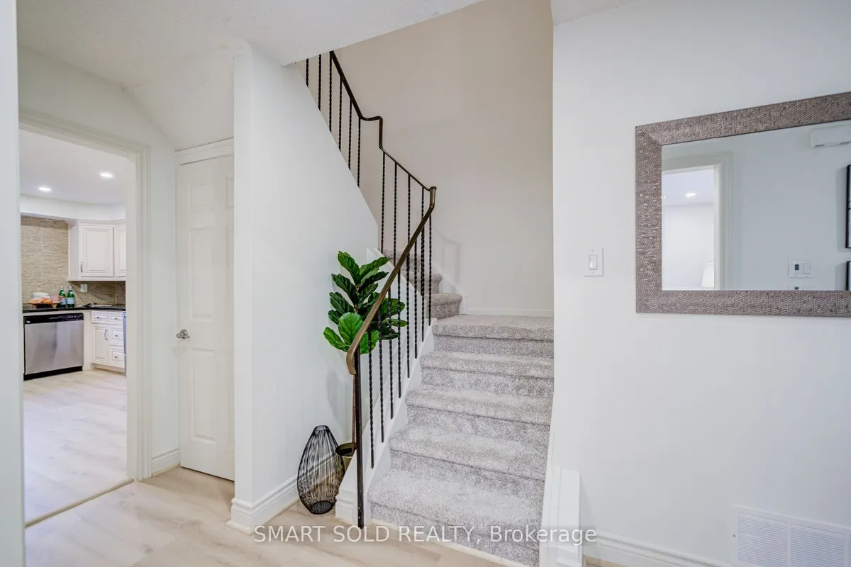 47 Colleen Street, ON L4J 5H1