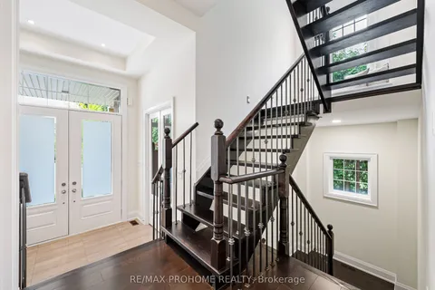 17 Alma Walker Way, ON L3P 0N7