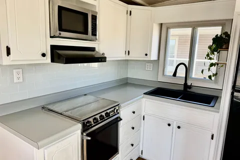 285 Crydermans Side Road, ON L0E 1A0