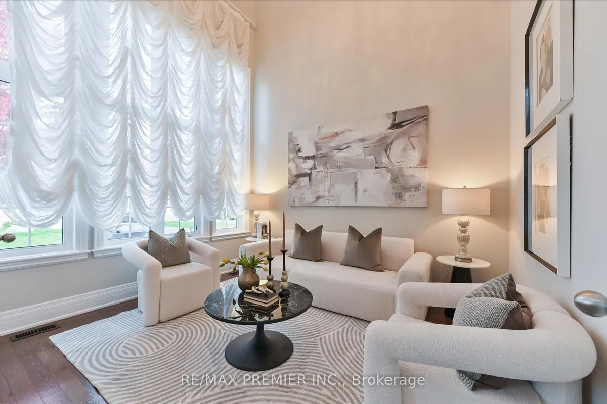 64 Heintzman Crescent, ON L6A 4T1