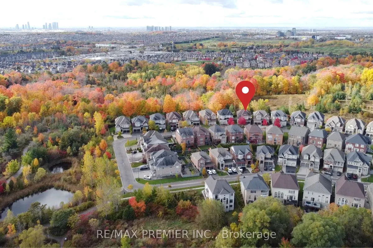 64 Heintzman Crescent, ON L6A 4T1