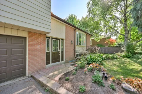 21 Jonathan Street, ON L9P 1B6