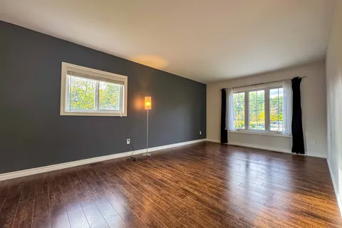 49 Brentwood Road, ON L0M 1B2