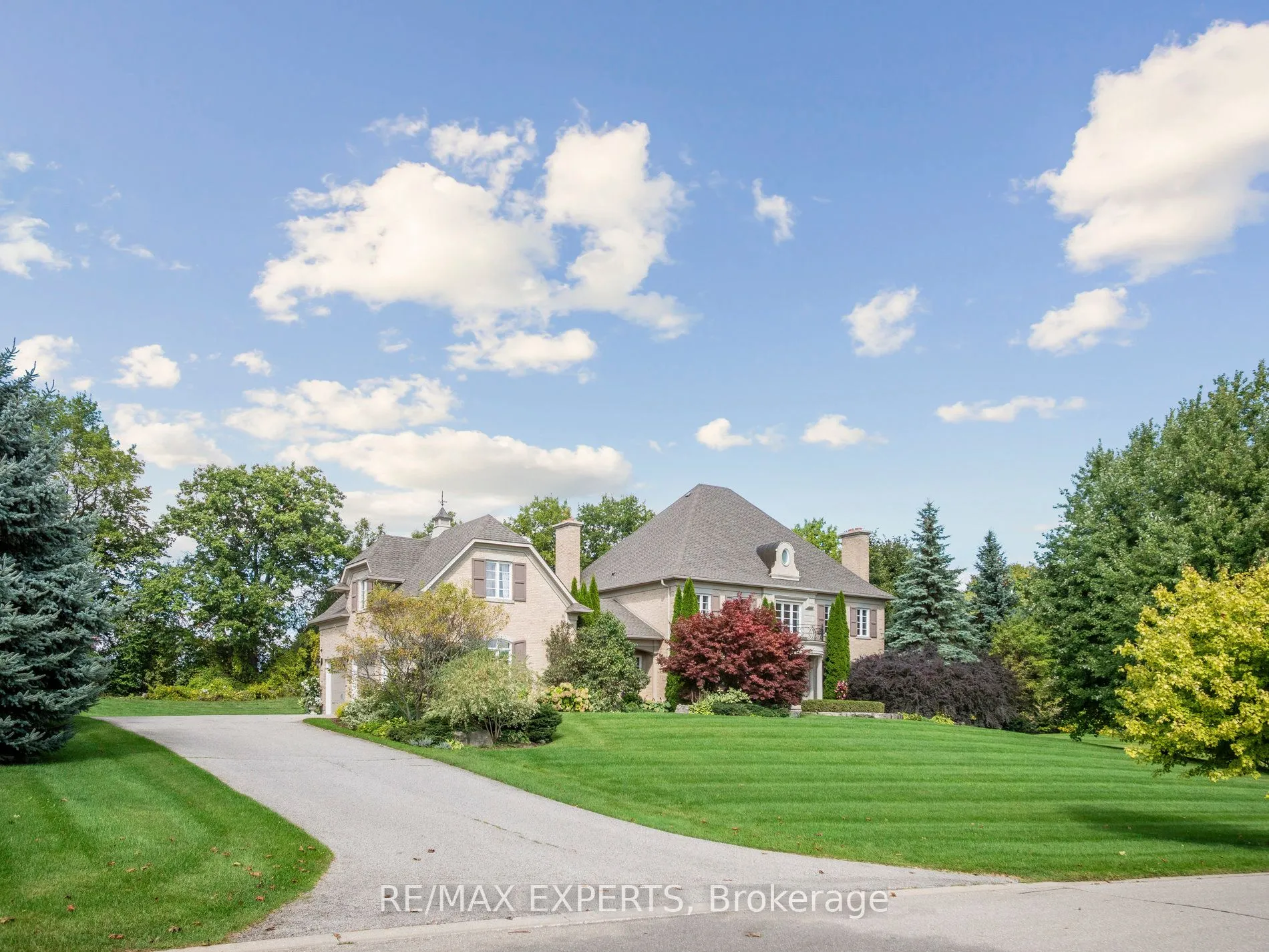 105 Eden Vale Drive, ON L7B 1L9