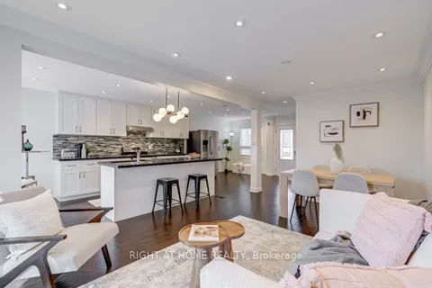 742 Beman Drive, ON L3Y 4Z2