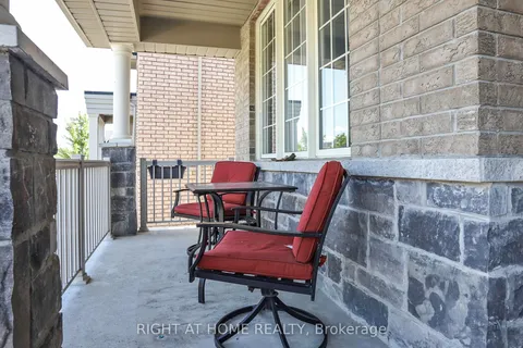 34 Kidd Street, ON L3Z 0V5