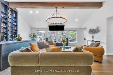 16831 McCowan Road, ON L4A 2A4