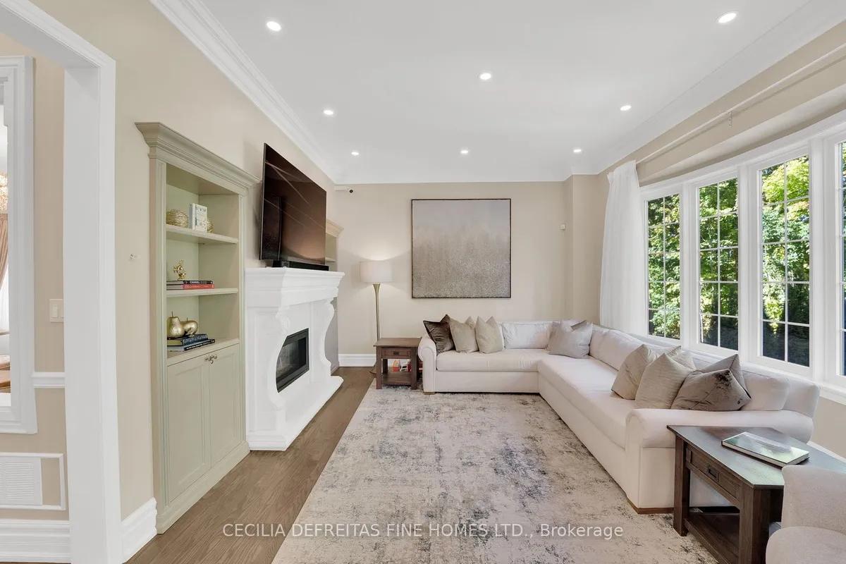 6 Orwell Drive, ON L4H 4P7