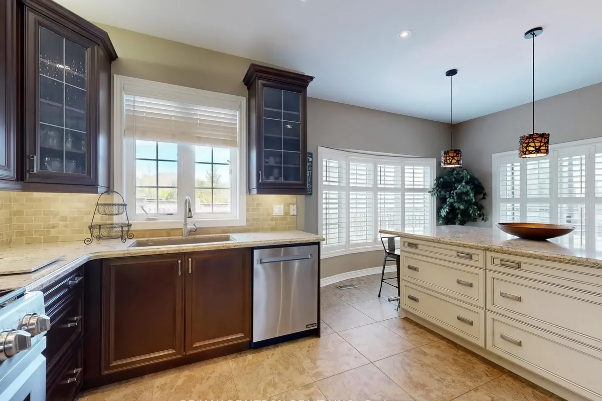 44 Rivermill Crescent, ON L6A 0J3