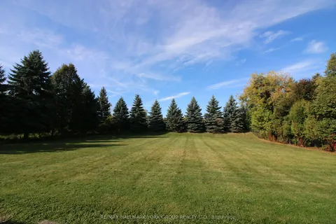 175 Treegrove Circle, ON L4G 6M1