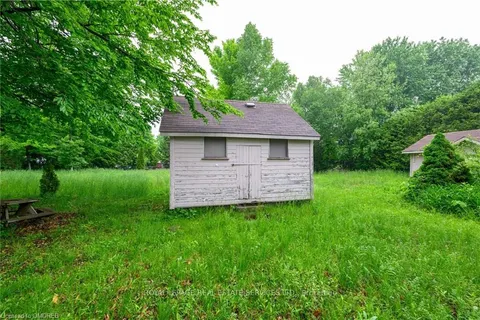 722 Hastings Avenue, ON L9S 1Z3