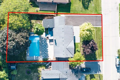 158 Park Avenue, ON L3Y 1V1